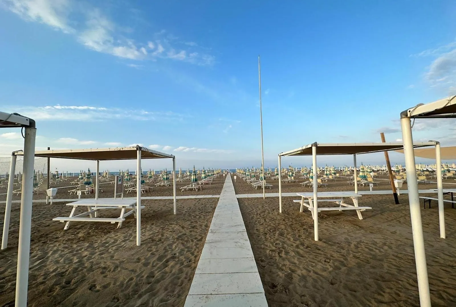 Hotel Neyra Beach Rimini Italy
